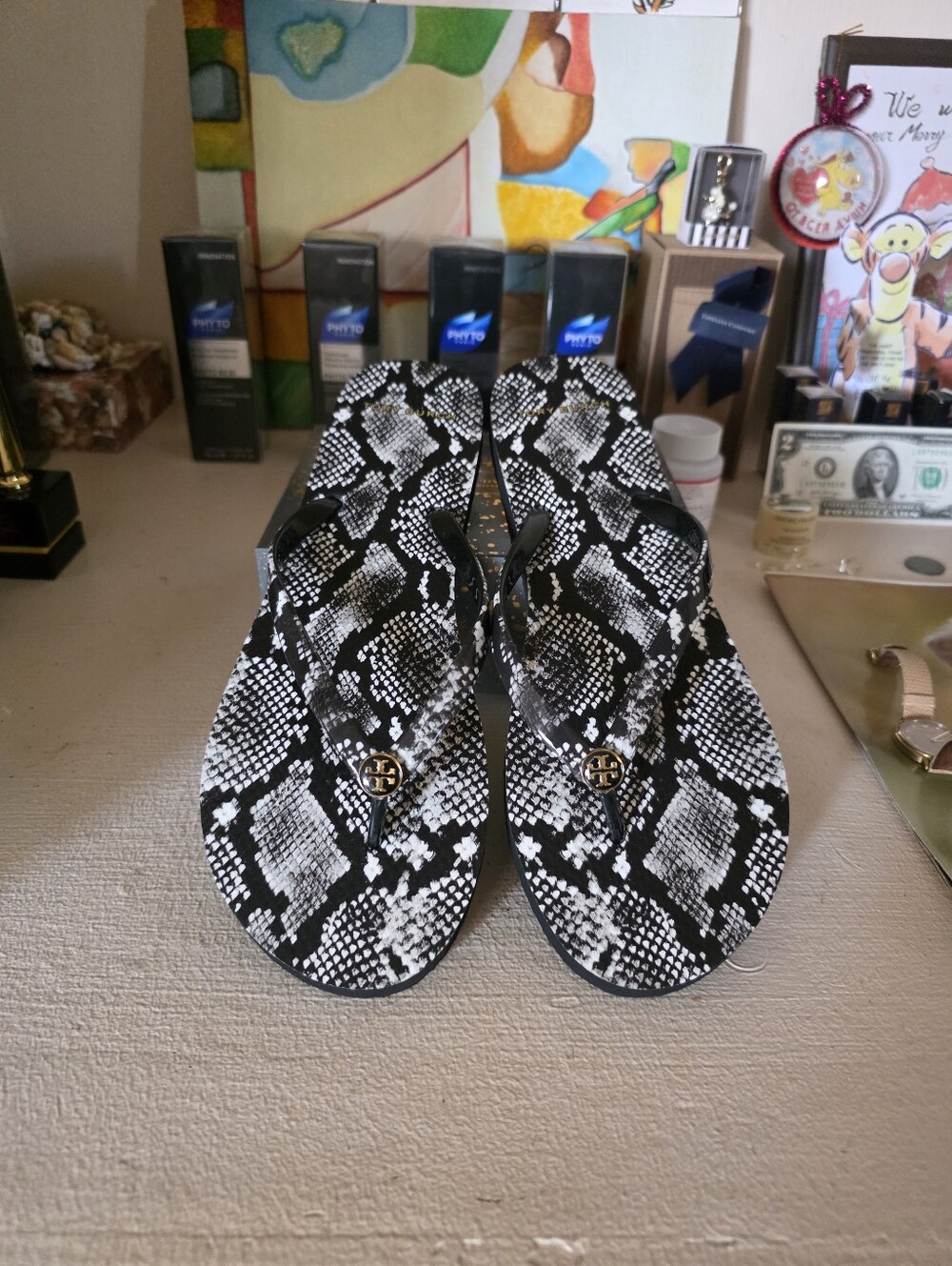 Tory Burch Flip Flops 11 Discontinued Design